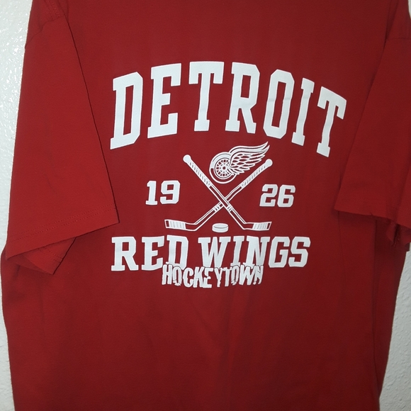 NHL Detroit Red Wings Men's Shirt - Picture 8 of 11